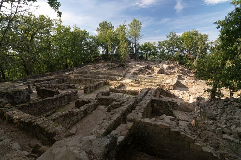 Proxectos de arqueoloxía en  Ourense y Verín